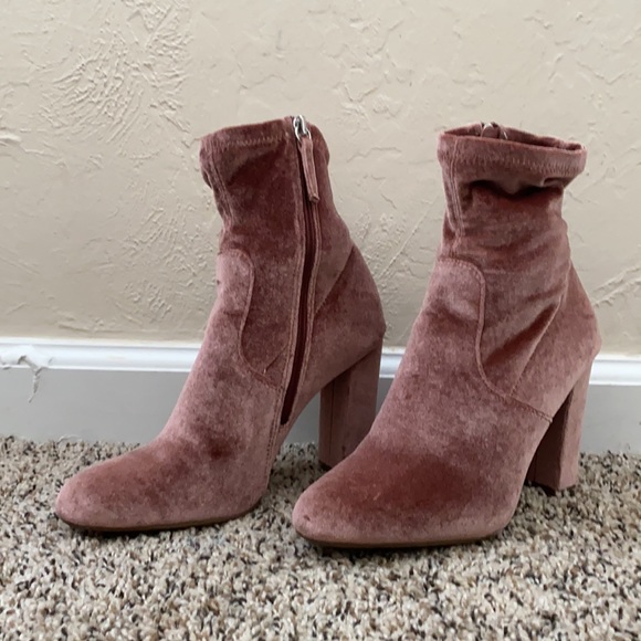 Steve Madden Blush Velvet Edit boots - Picture 2 of 5